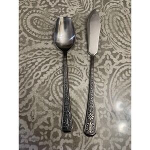 Interpur Florenz 8 Petal Stainless Flatware sugar Spoon & Butter Knife Set
